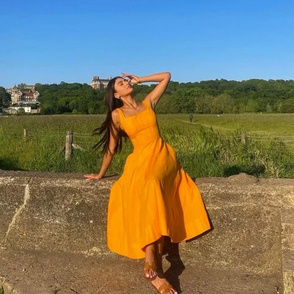 Zara Poplin Tank Dress - Picture 4 of 16